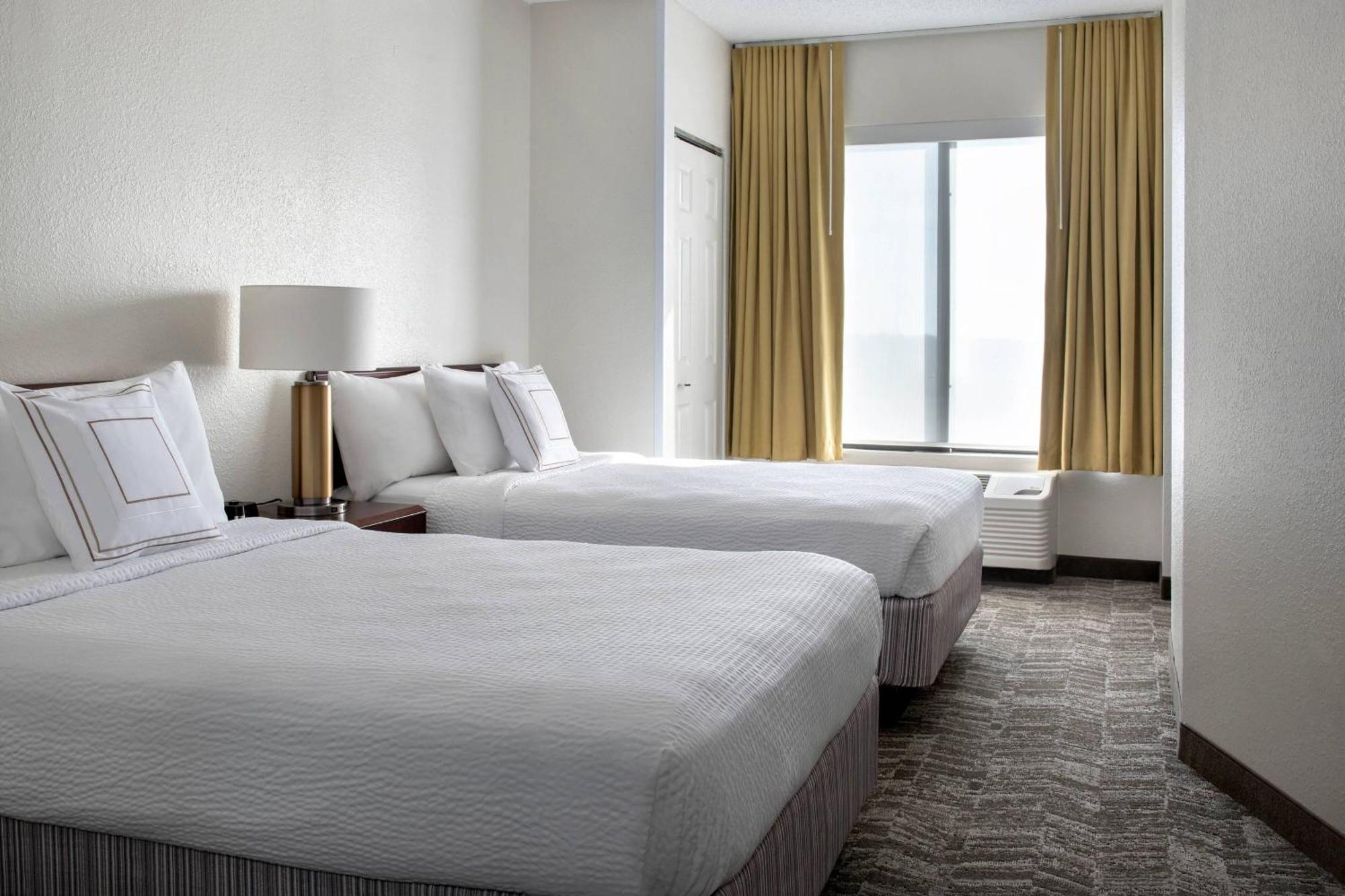 Hotel Springhill 3*